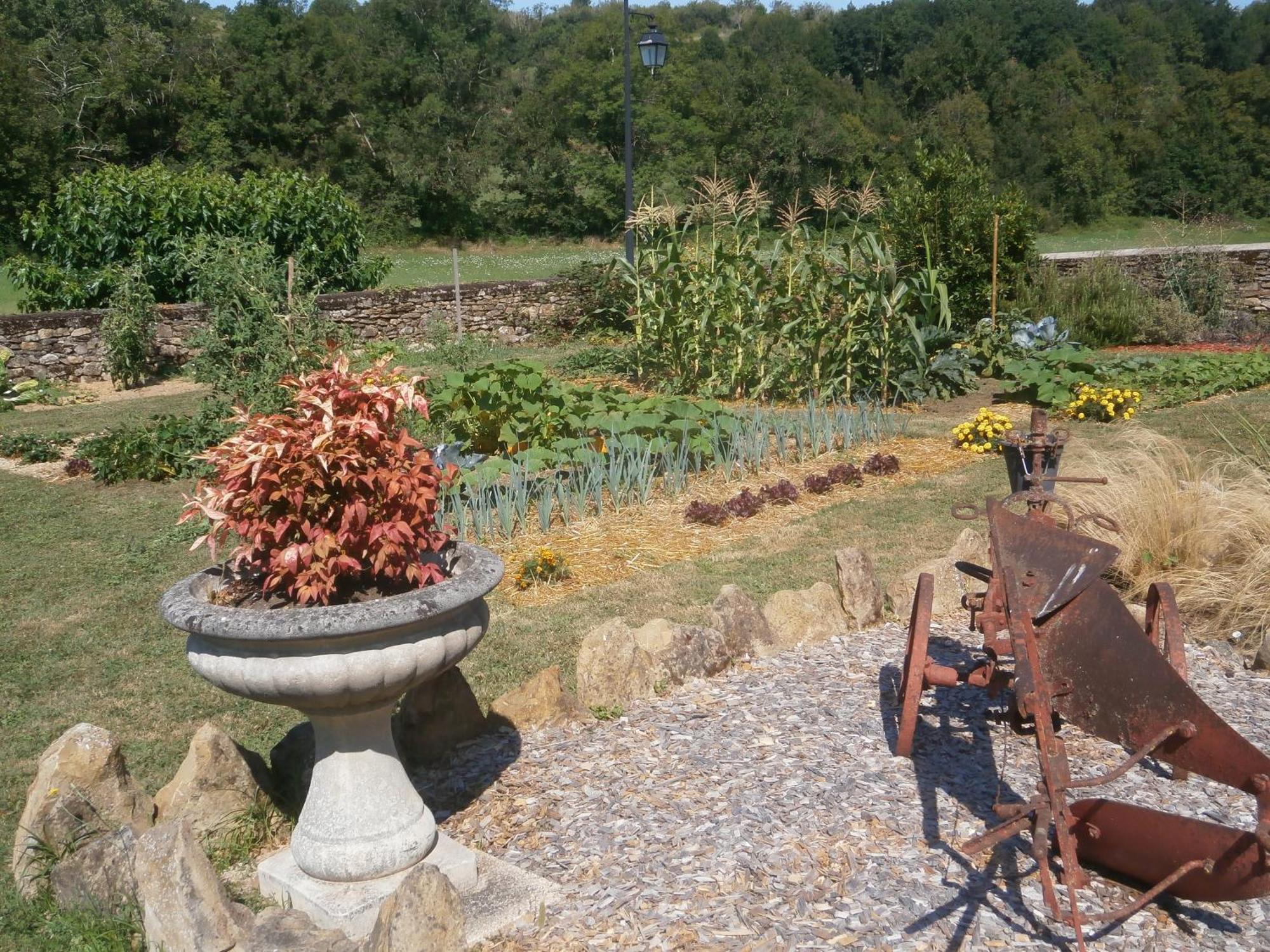 La Chomiarde Bed & Breakfast Saint-Medard-de-Presque Exterior photo